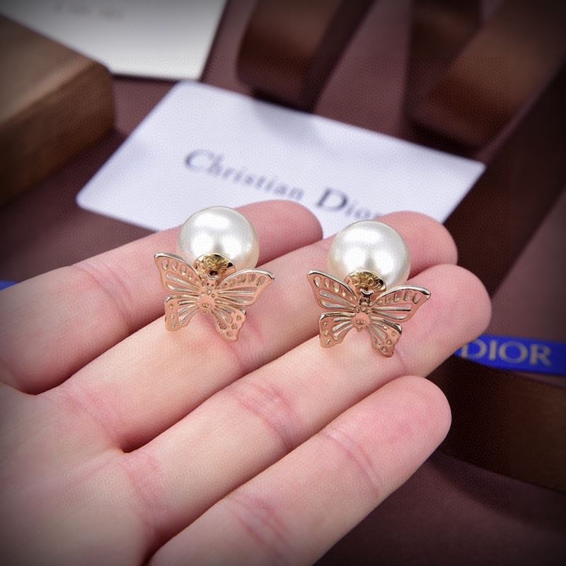chr1st1an D10r earrings